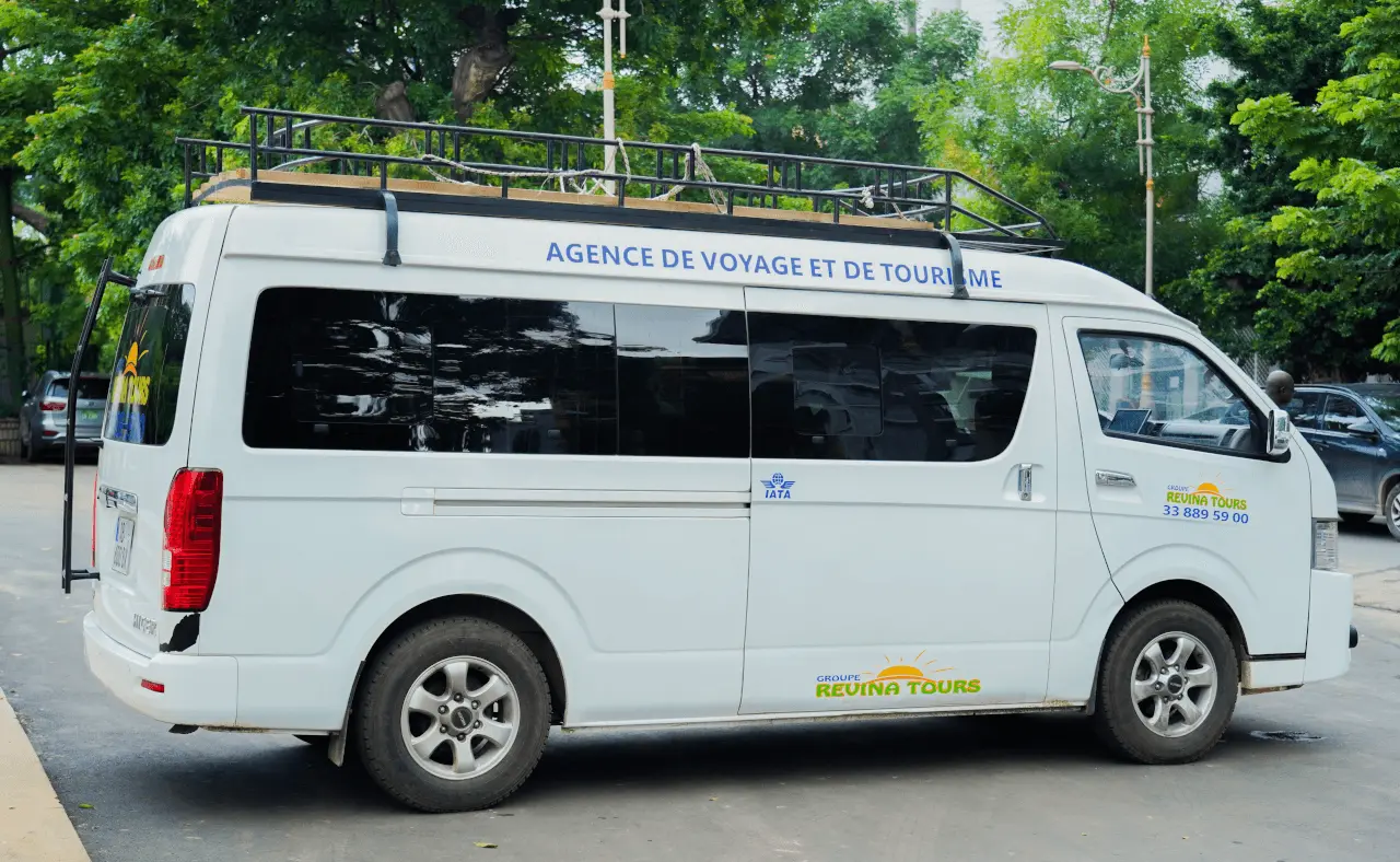 HIGER Mini Van (15 Seats)